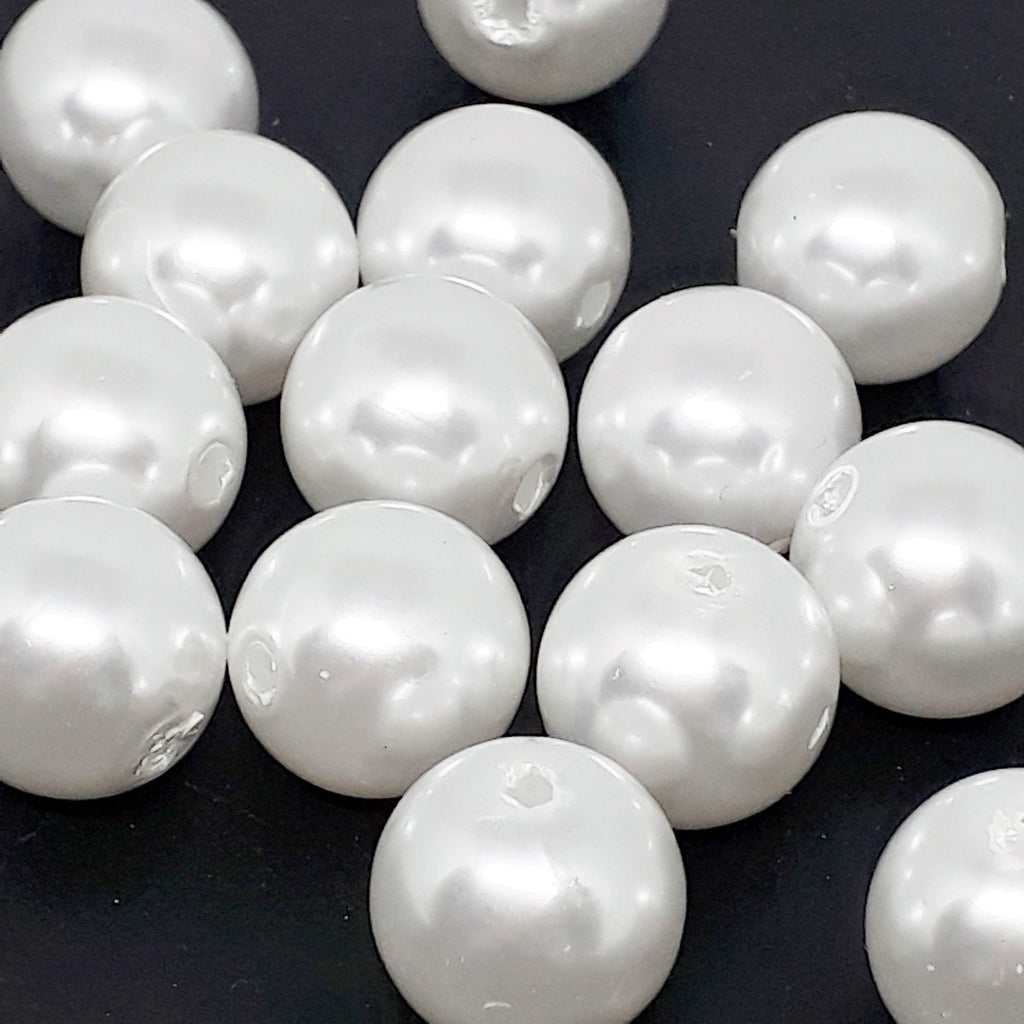 White Pearl Acrylic Round 13mm - 10pcs