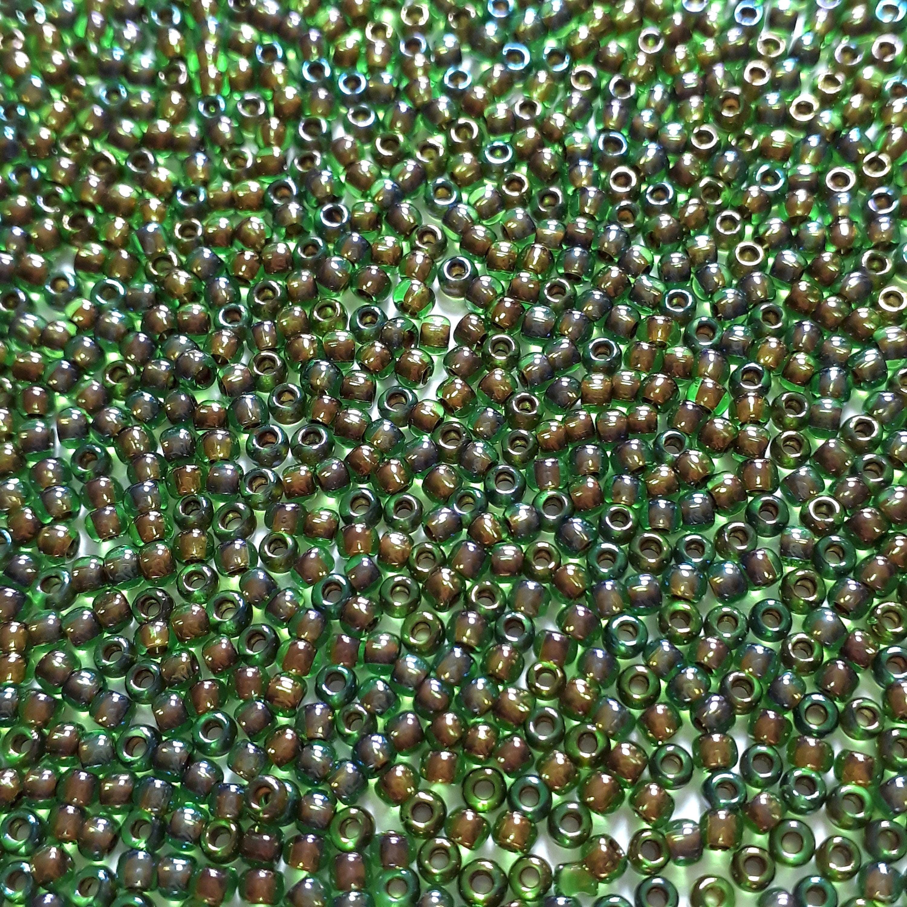 Peridot / Oxblood-Lined TOHO Seed Glas 11/0 - 10g