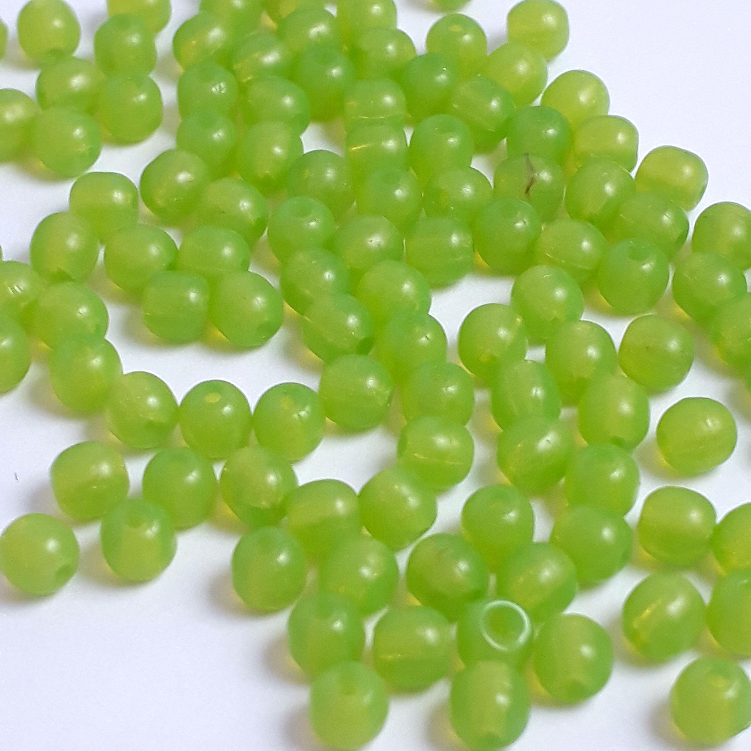 Semi-Transparent Green Czech Glass Round 3mm - 120pcs