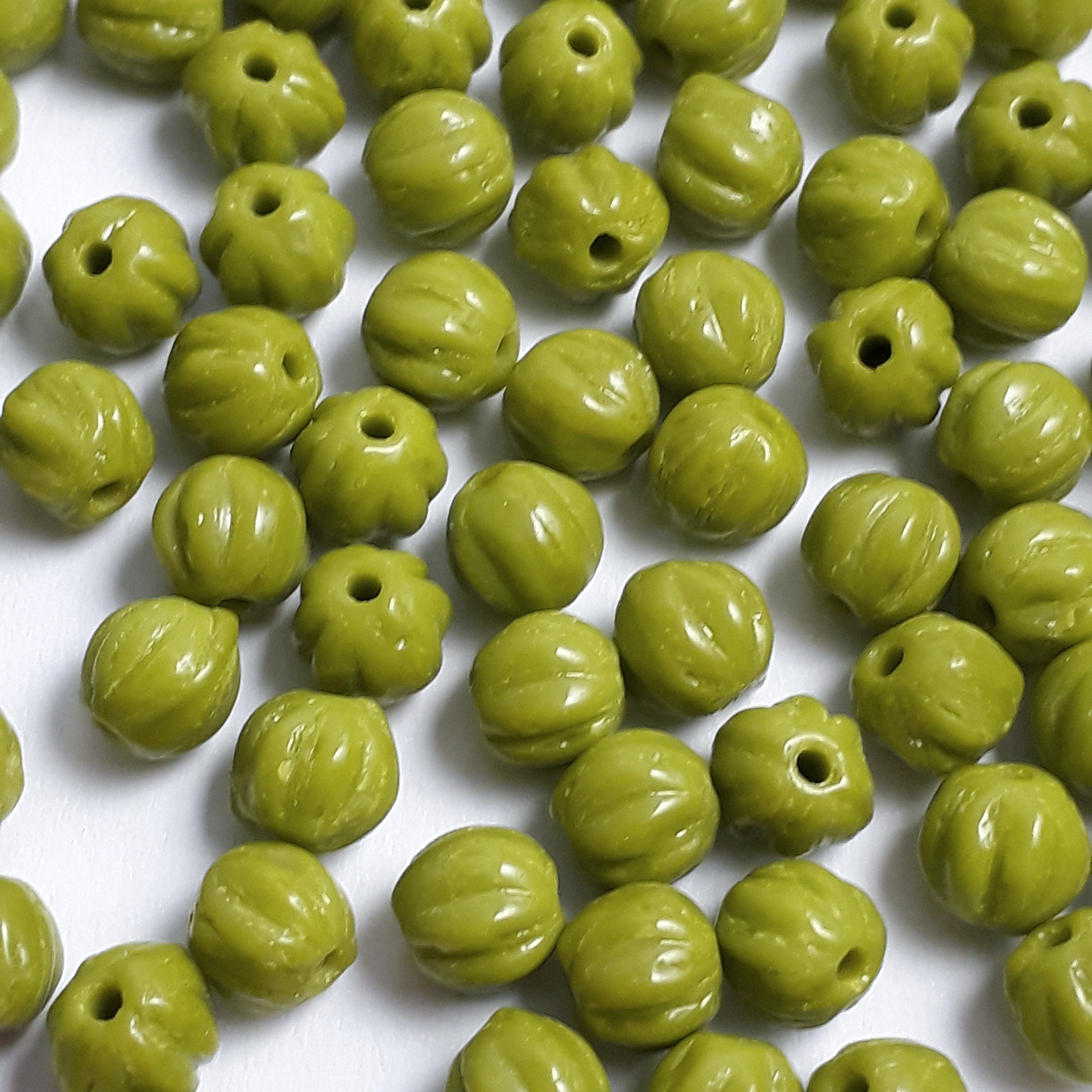 Apple Green Fluted Czech Glass Round 4mm - 40pcs