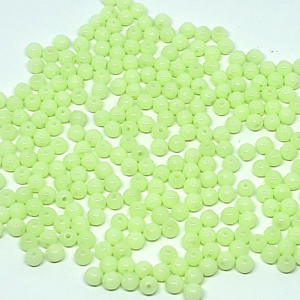 Light Mint Green Czech Glass Round 3mm - 120pcs