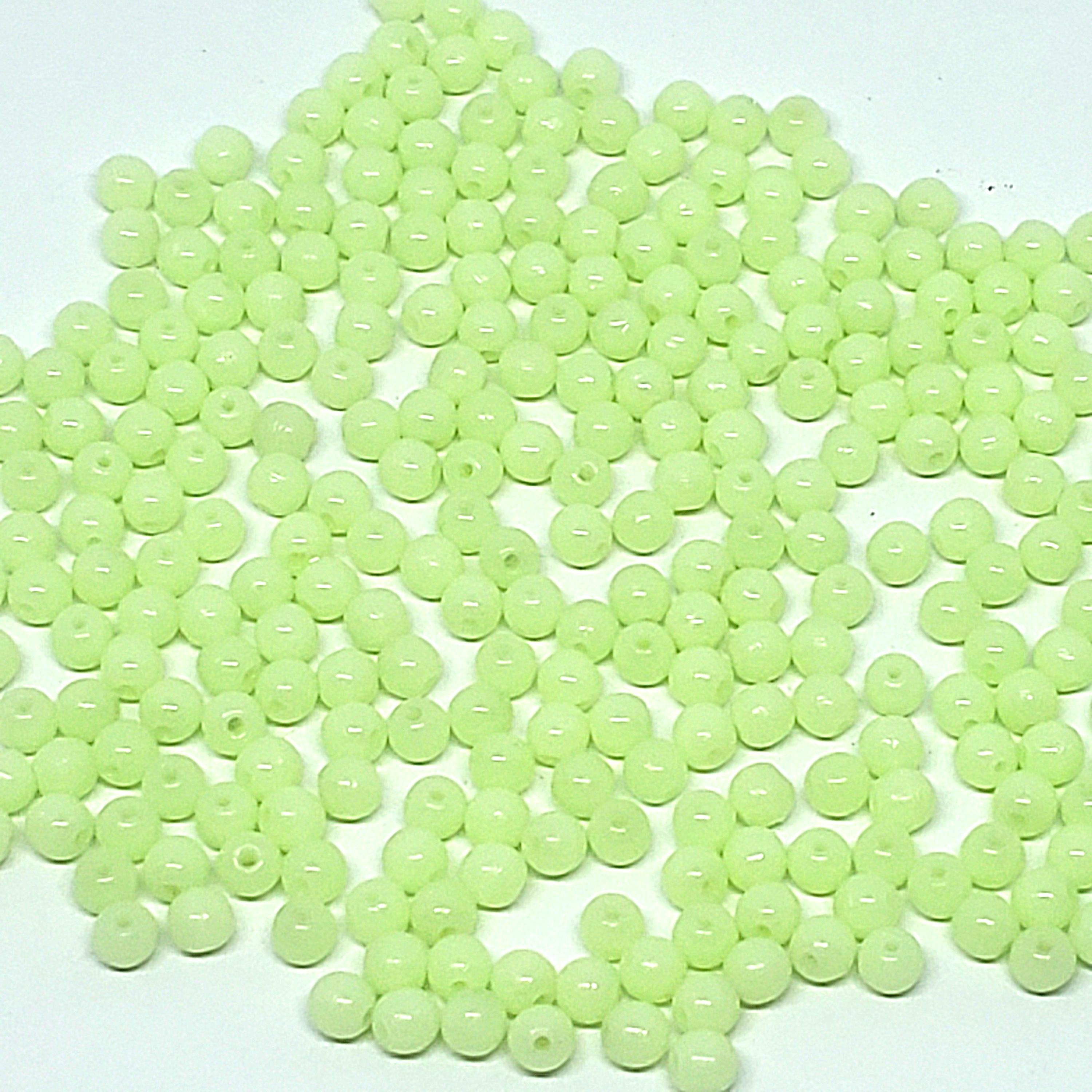 Light Mint Green Czech Glass Round 3mm - 120pcs
