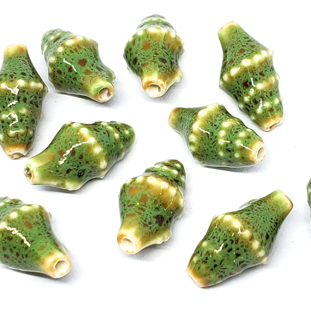 Green Shell Glazed Ceramic 20x11mm - 2pcs