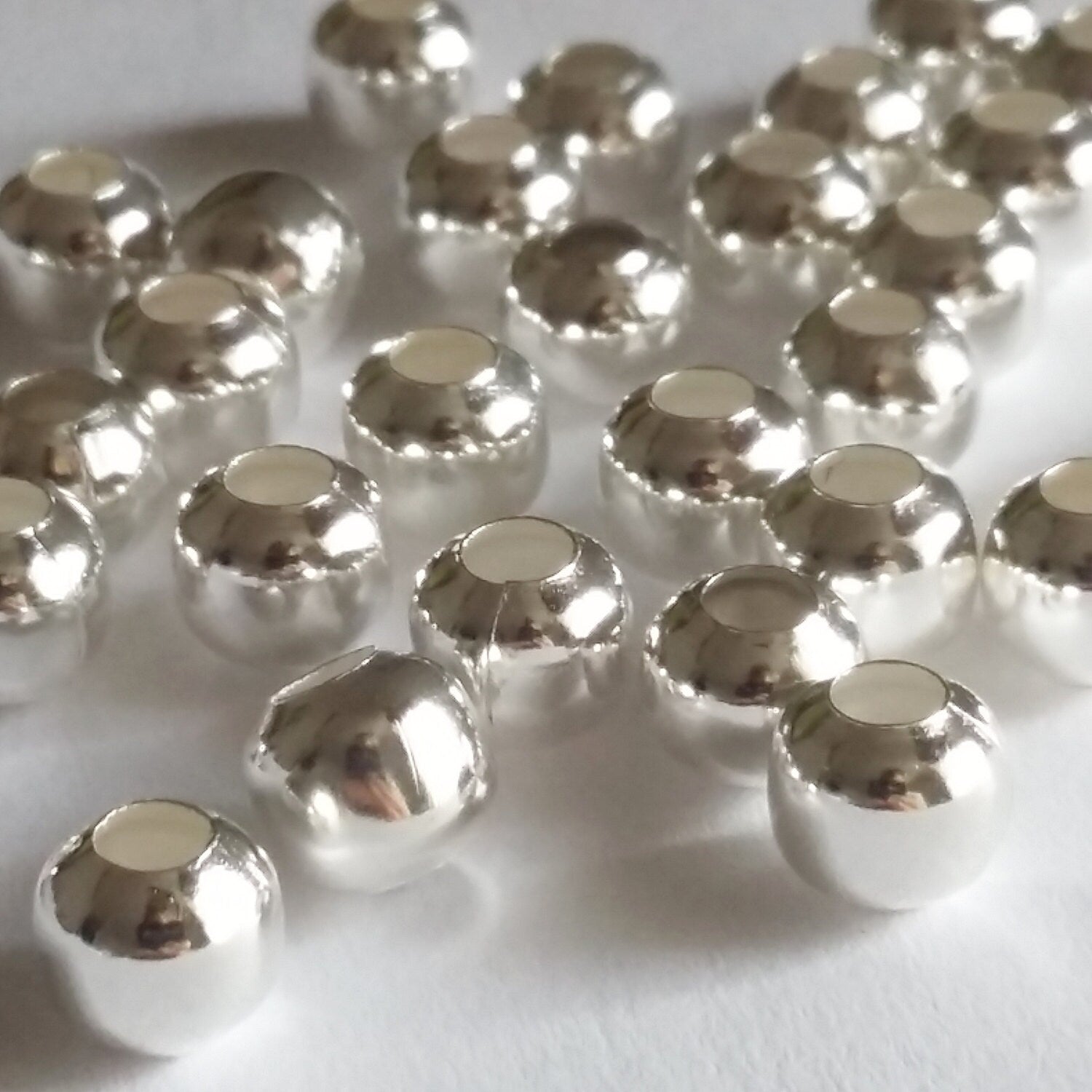 Silver Plated Hollow Round 6mm - 50pcs