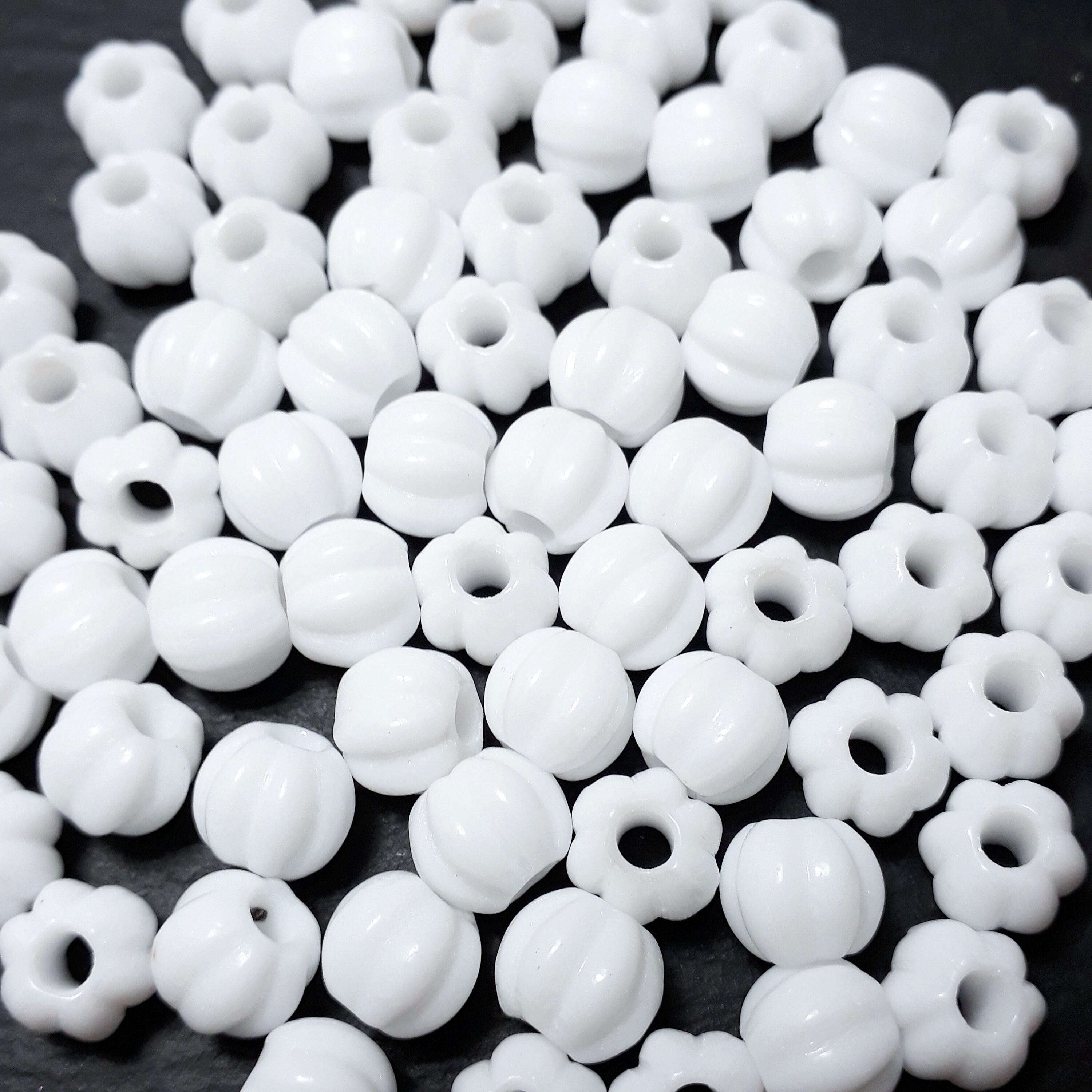 Czech Glass White Round Fluted 6mm - 30pcs