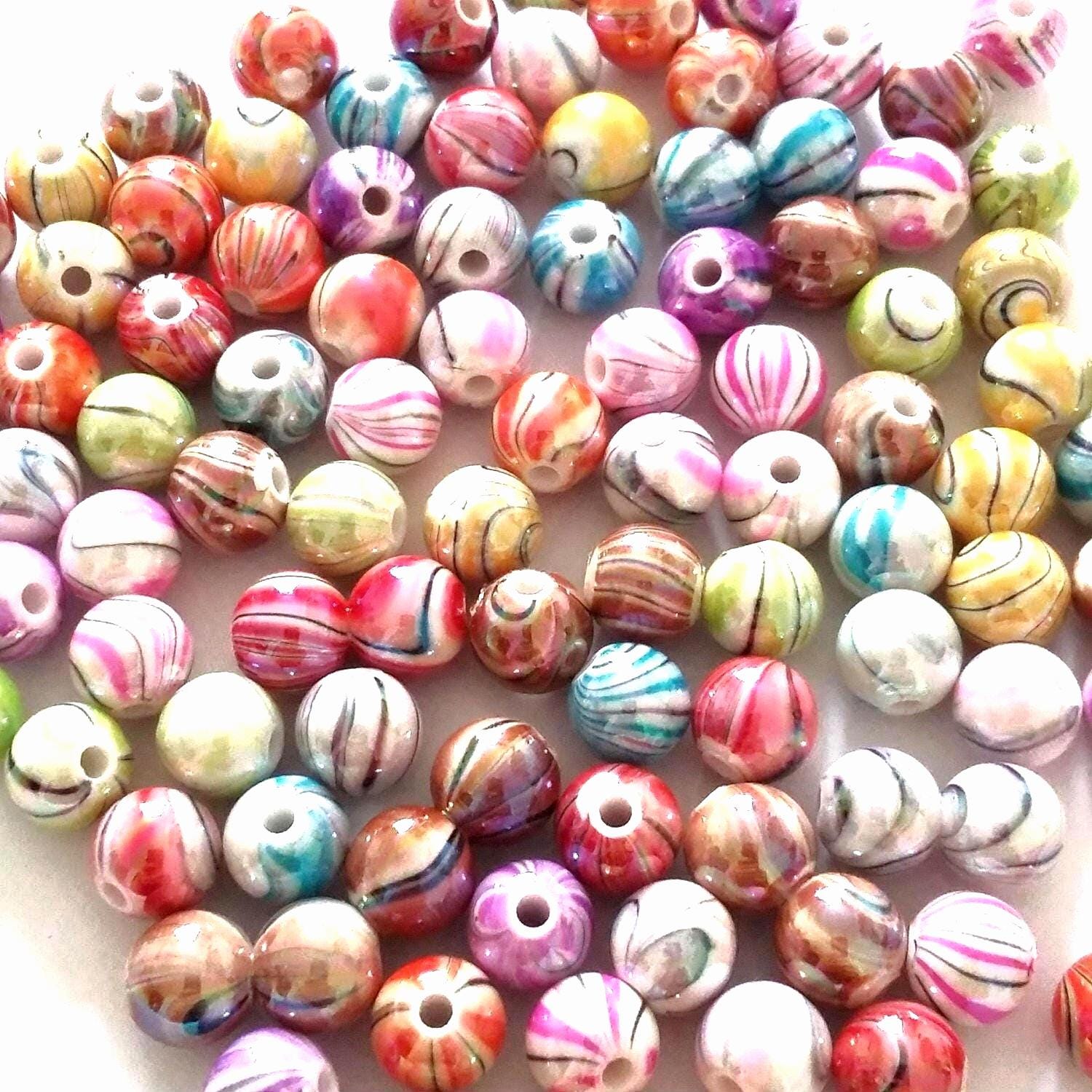 Acrylic Swirly Round AB Mixed Colour 8mm - 50pcs