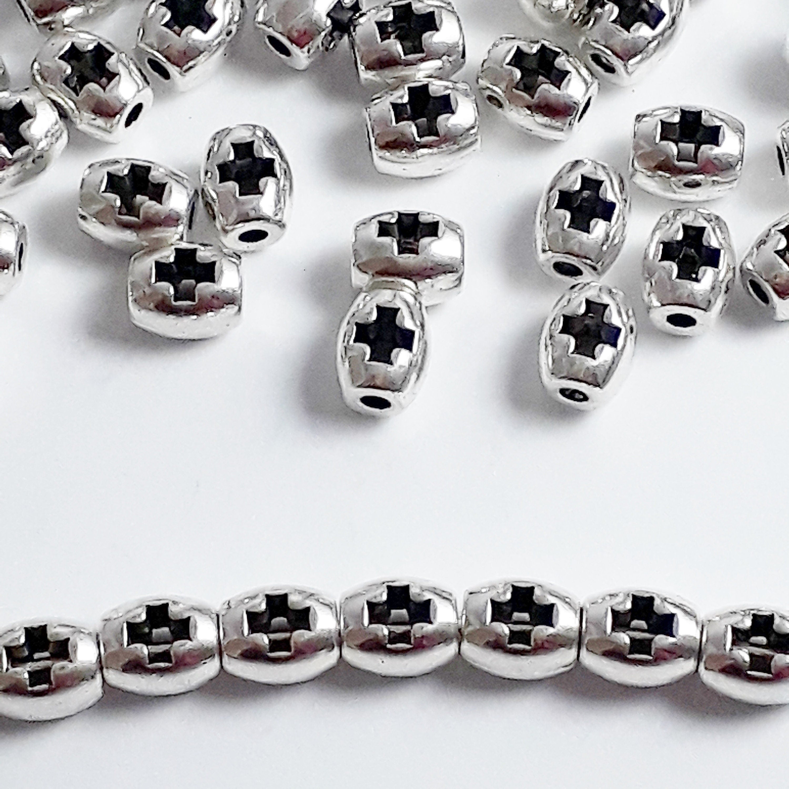 Oval Hollow Cross Antique Silver 6x5mm - 20pcs