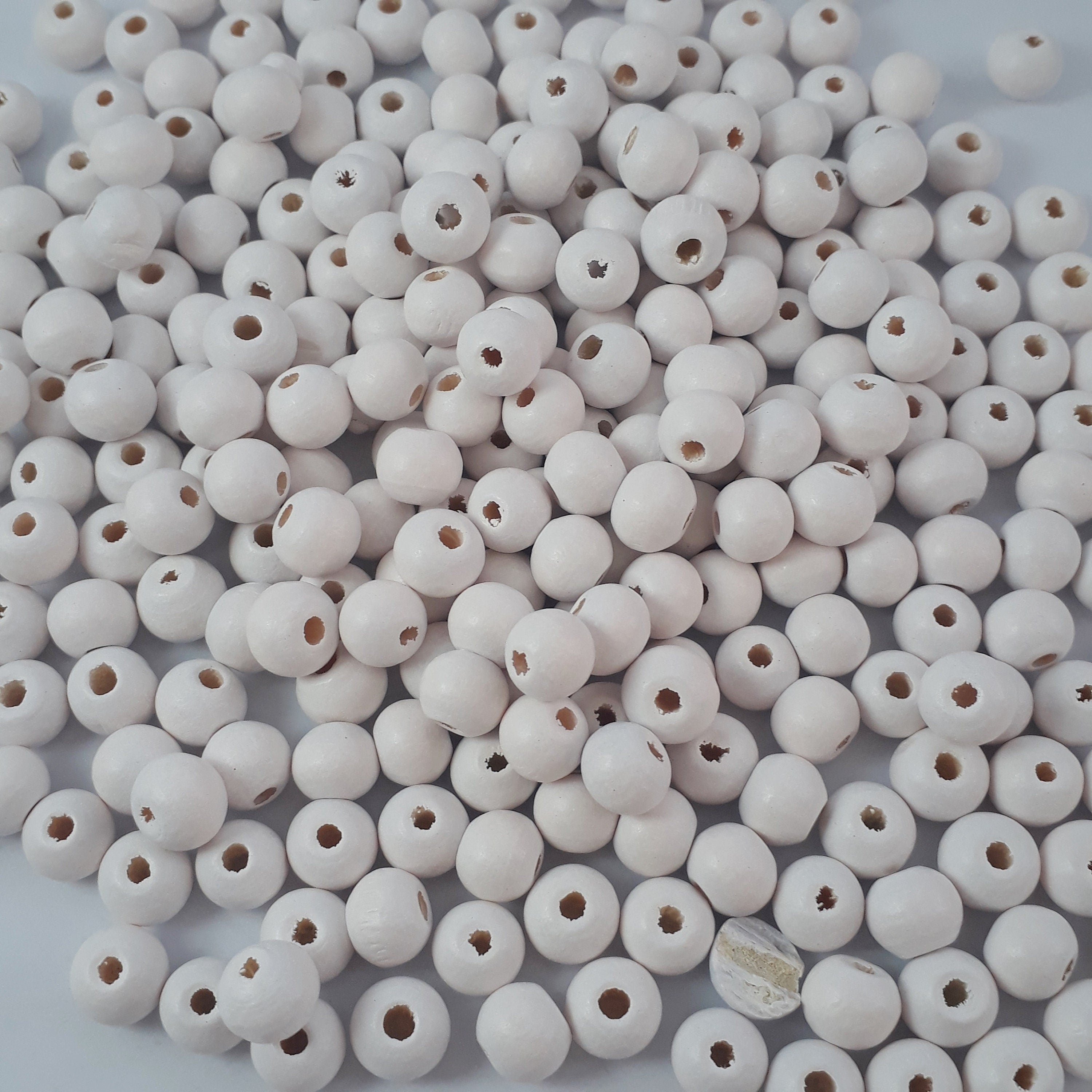 White Dyed Wooden Round 8x7mm - 100pcs