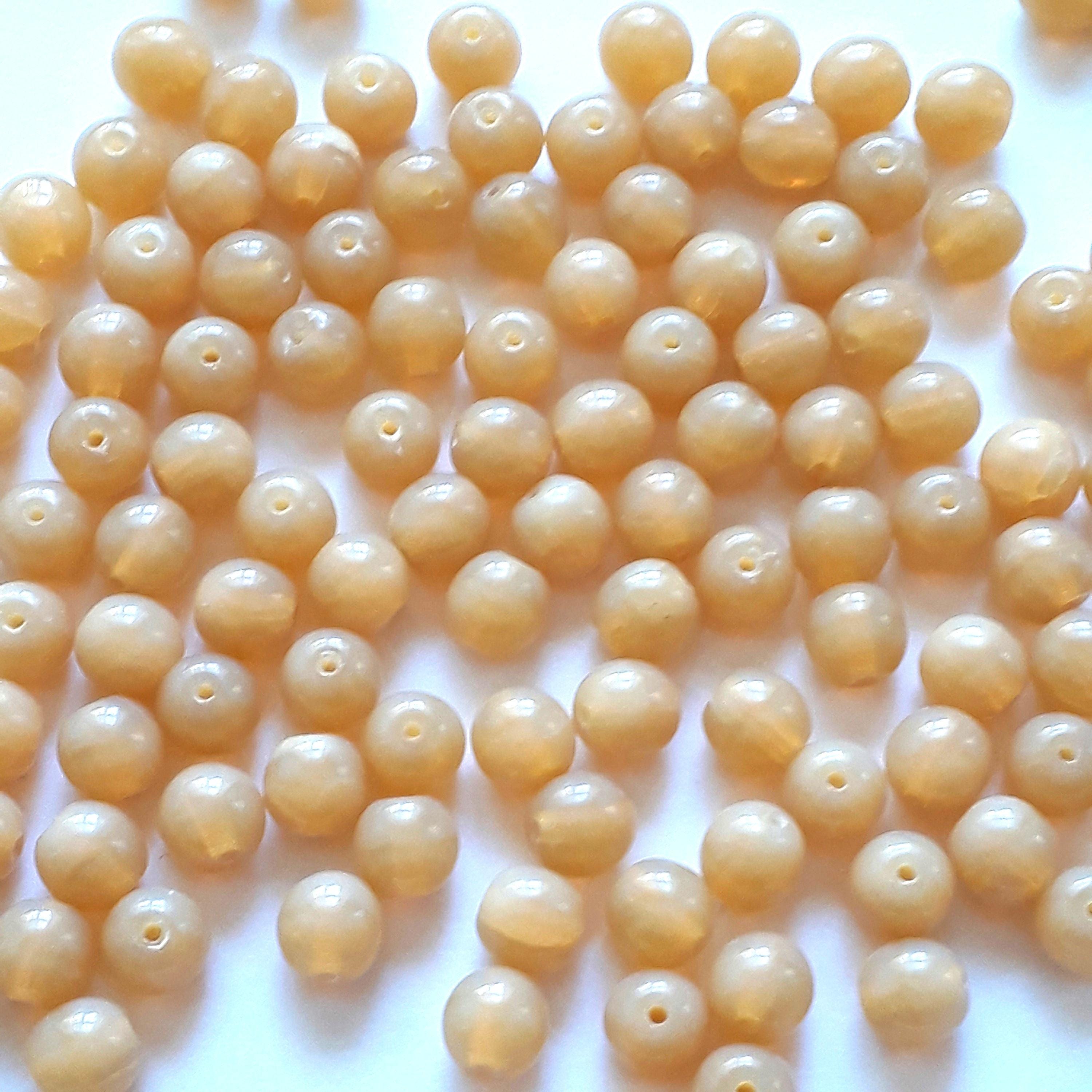 Cloudy Beige Czech Glass Round 6mm - 30pcs