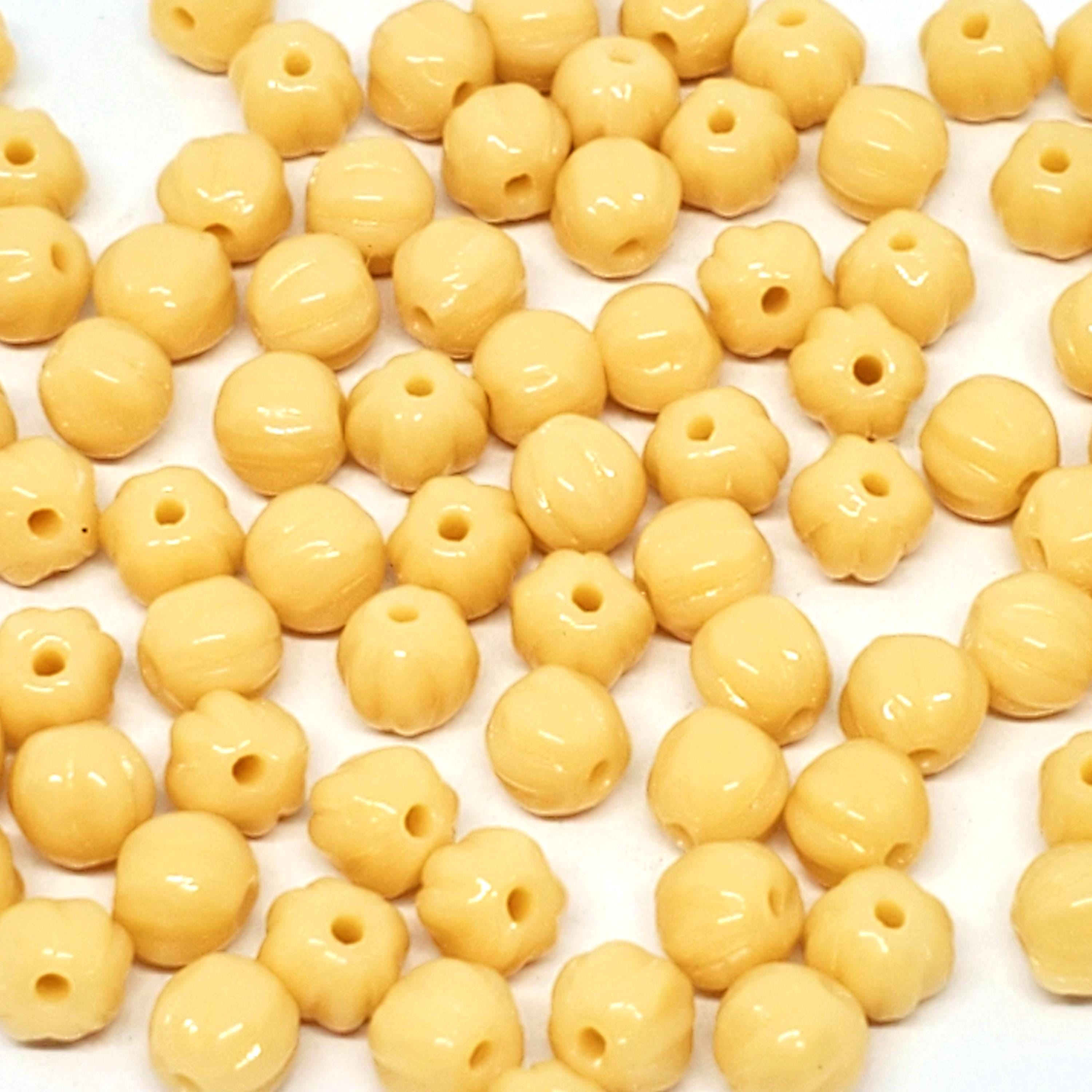 Opaque Beige Round Fluted Czech Glass 4mm - 40pcs