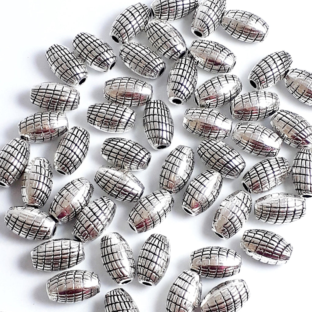 Oval Criss Cross Antique Silver 9x6mm - 10pcs