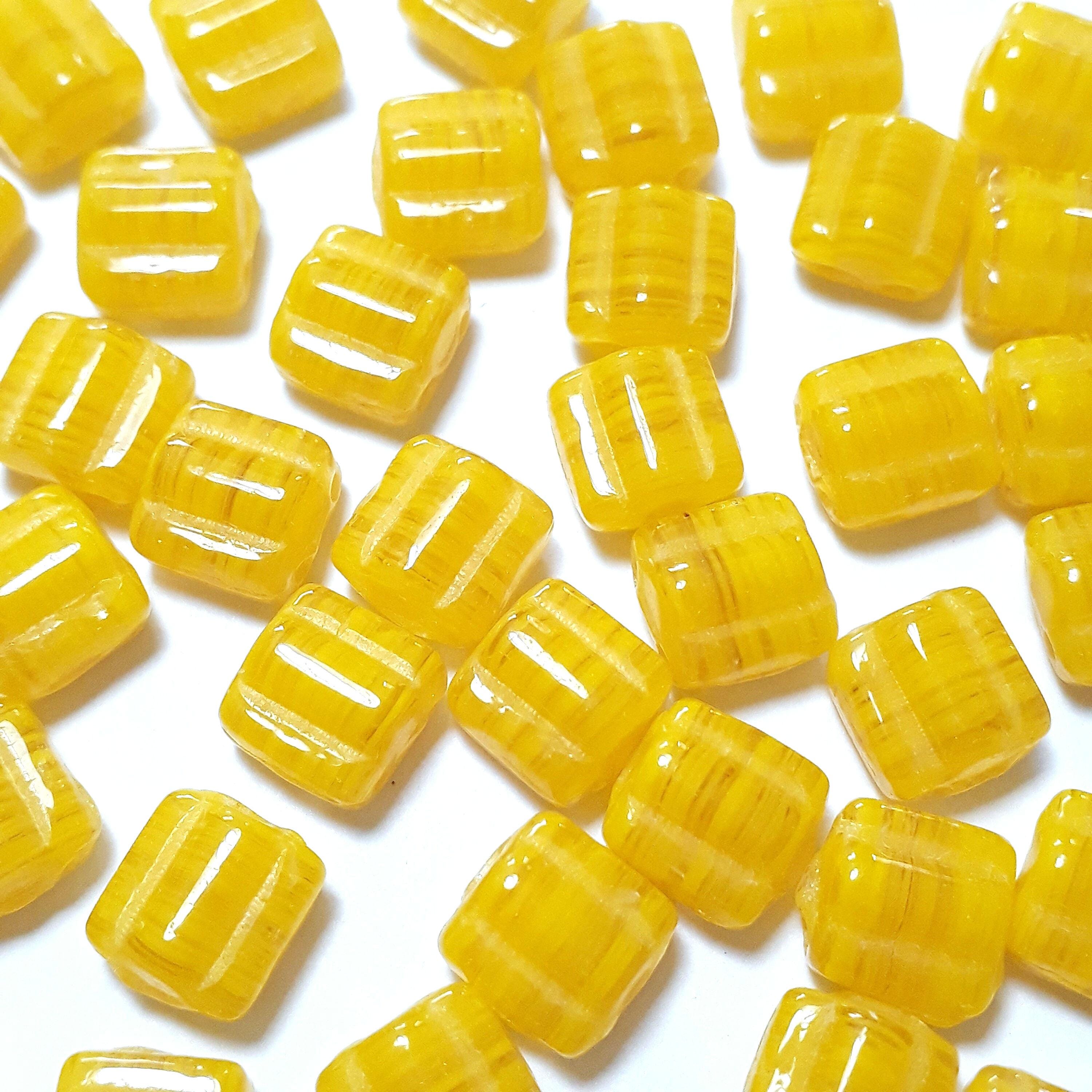 2-Hole Yellow Czech Glass Square 6mm - 20pcs