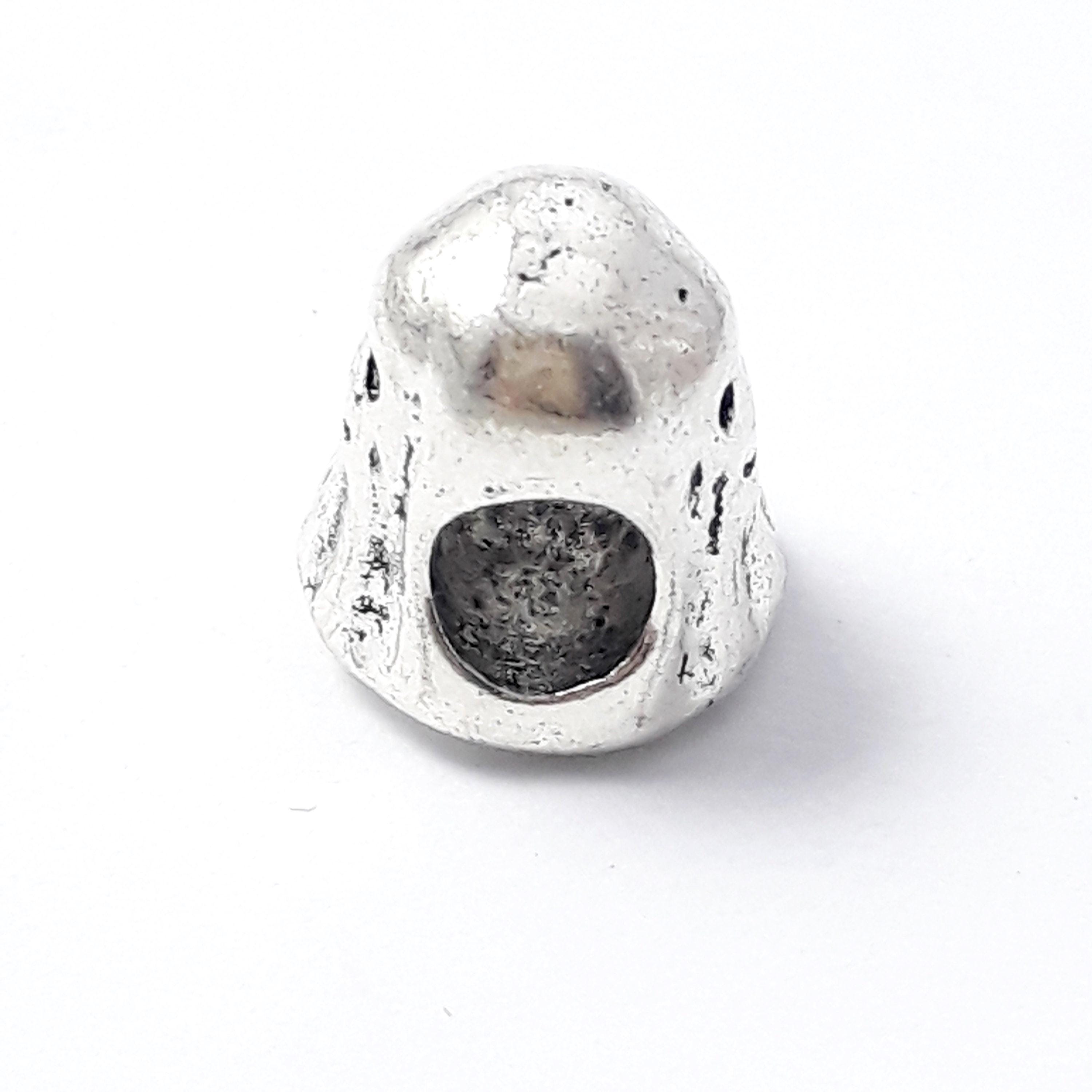 Ghost Antique Silver 10x10mm - 2pcs