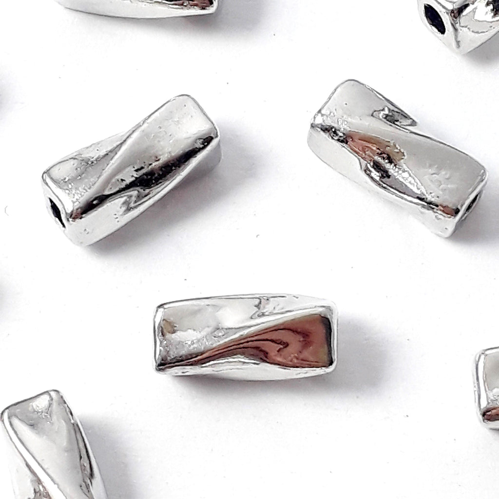 Twisted Square Tube Beads Silver Tone 8x4mm - 25pcs