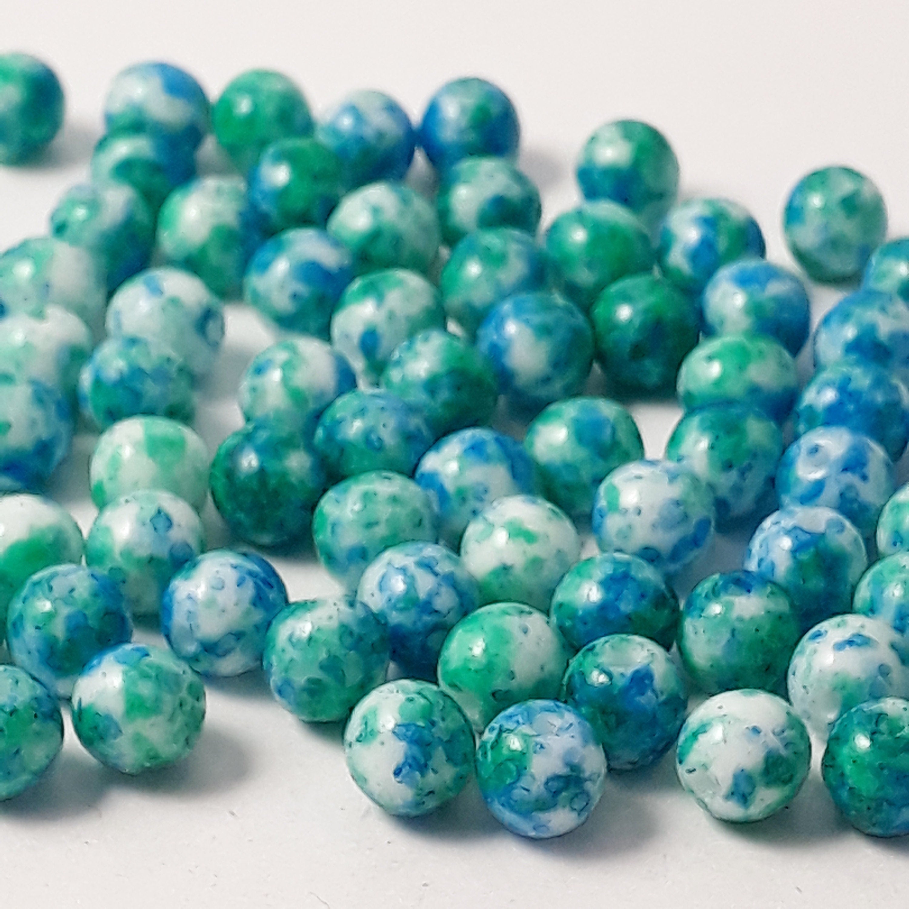 Green, Blue & White Czech Glass Round 5mm - 40pcs