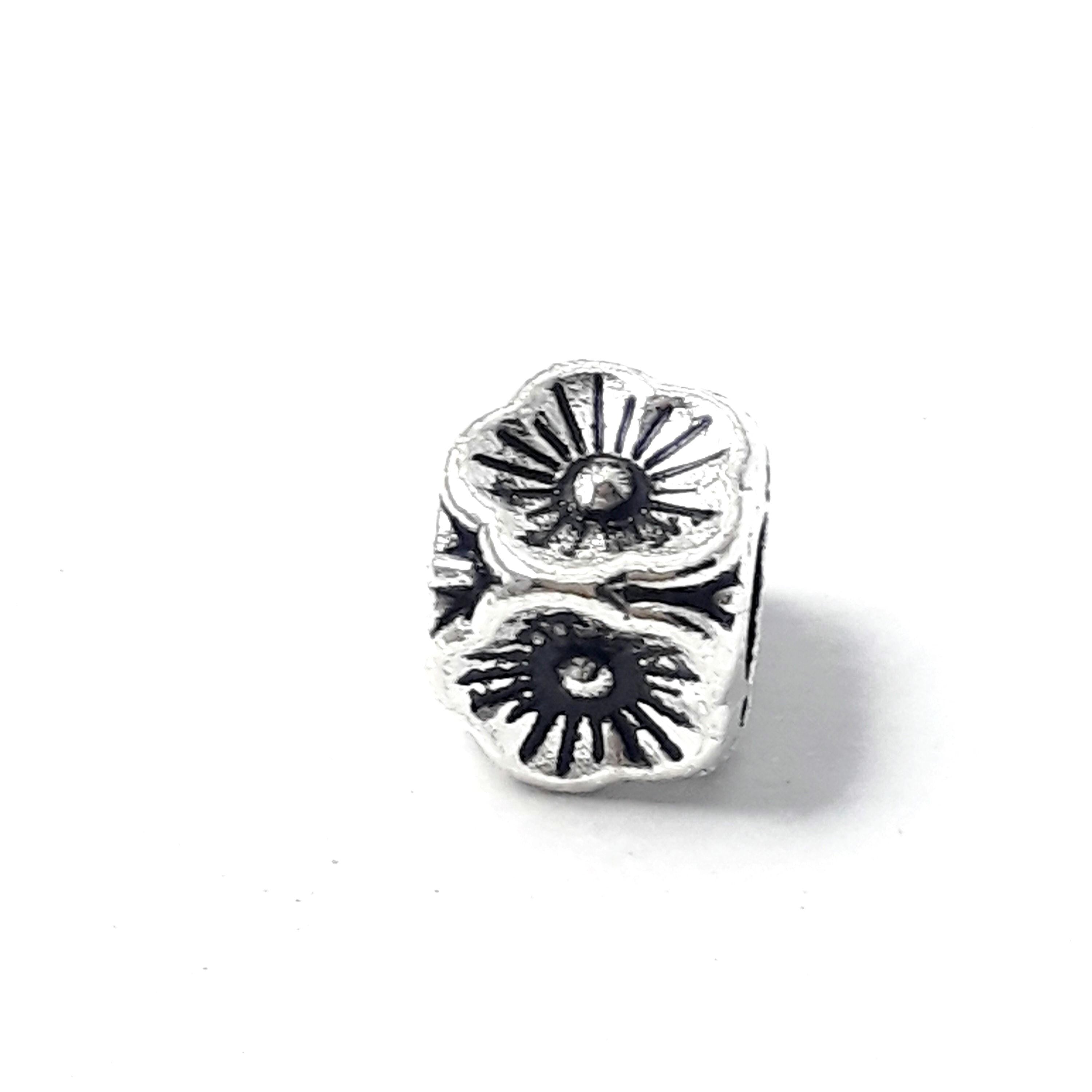 Flower Cube Antique Silver 5mm - 20pcs