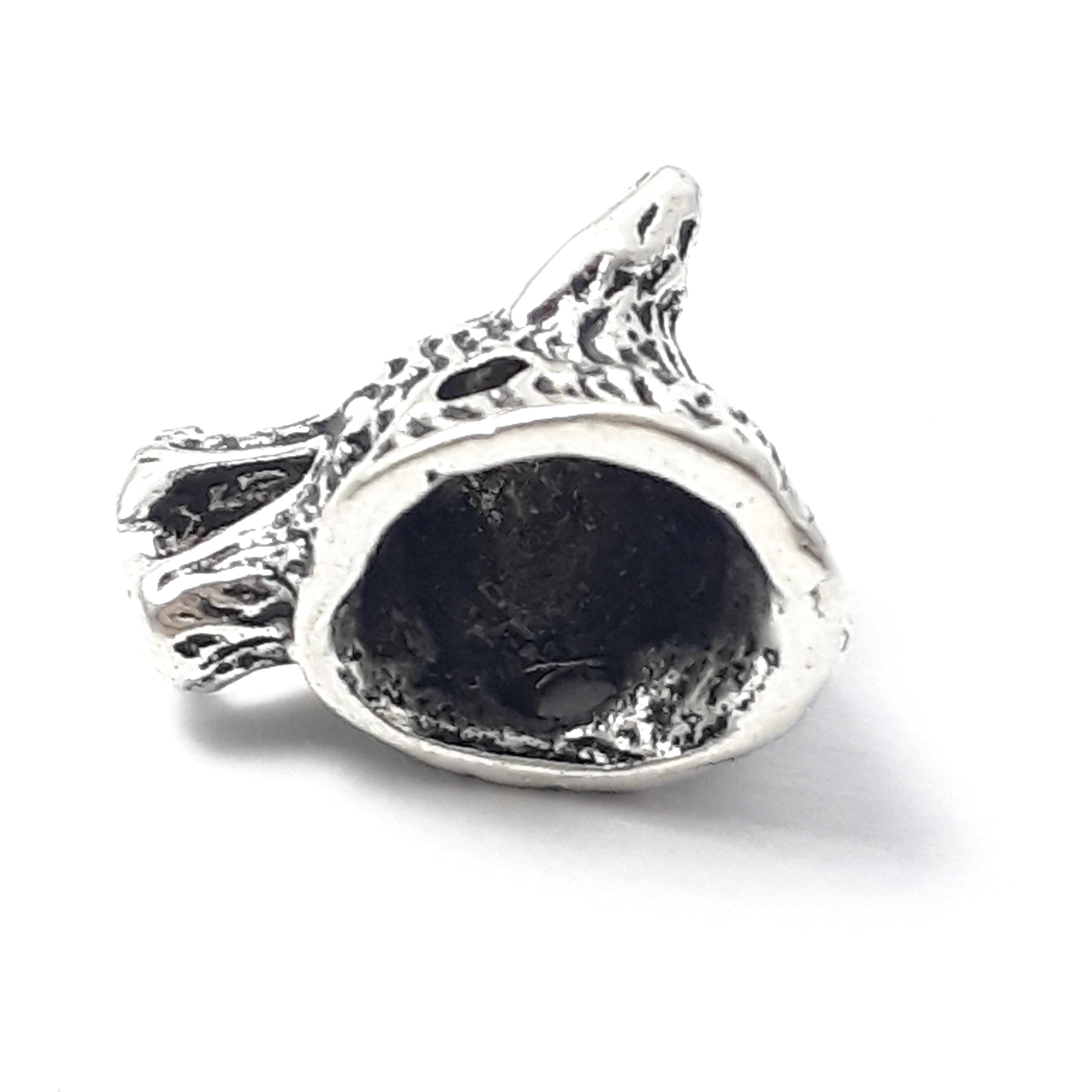 Wolf Antique Silver 17x11mm - 2pcs