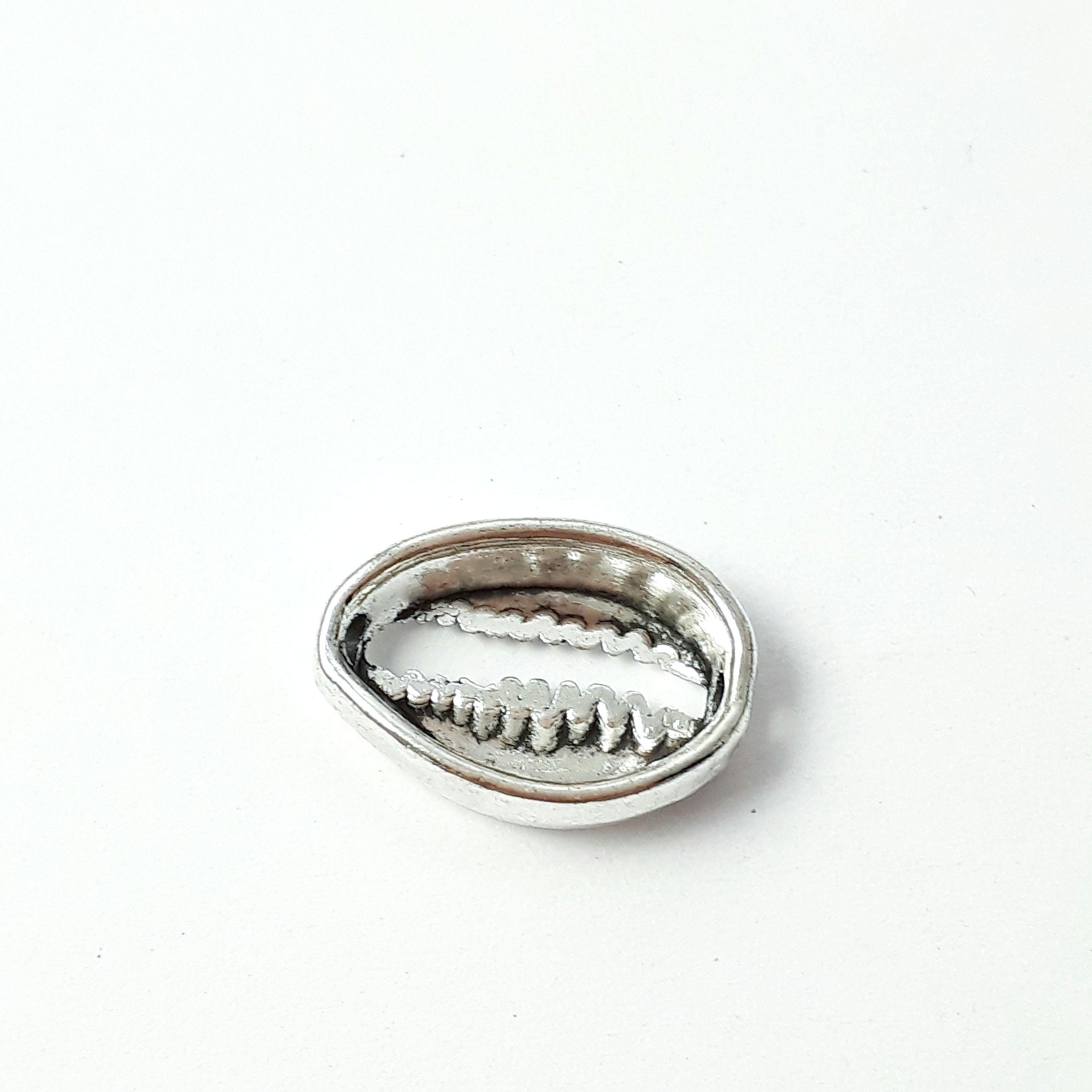 Seashell Antique Silver 15x11mm - 10pcs