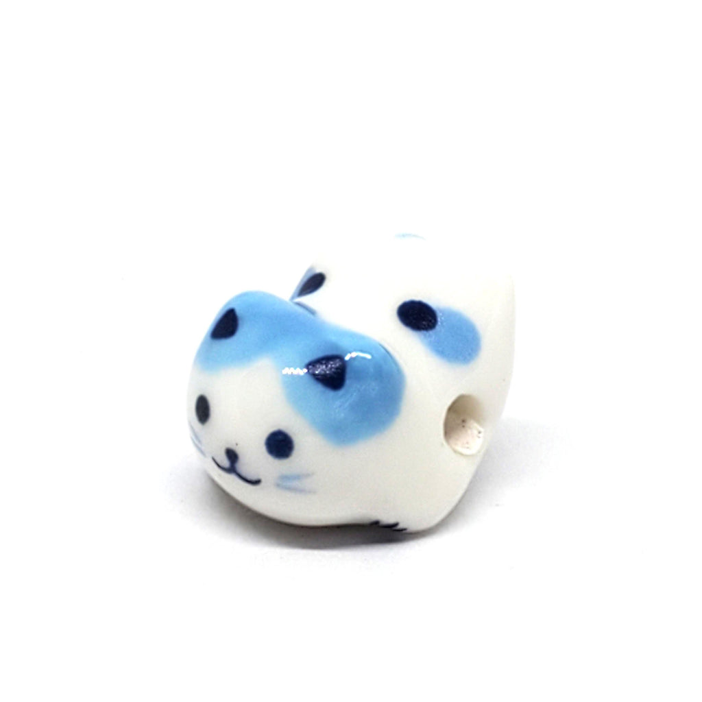 Chinese Cat Ceramic White & Blue 16x13mm - 1pc
