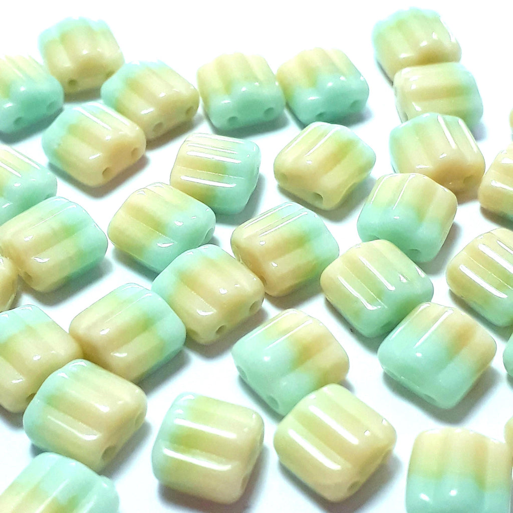 2-Hole Green & Yellow Czech Glass Square 6mm - 20pcs