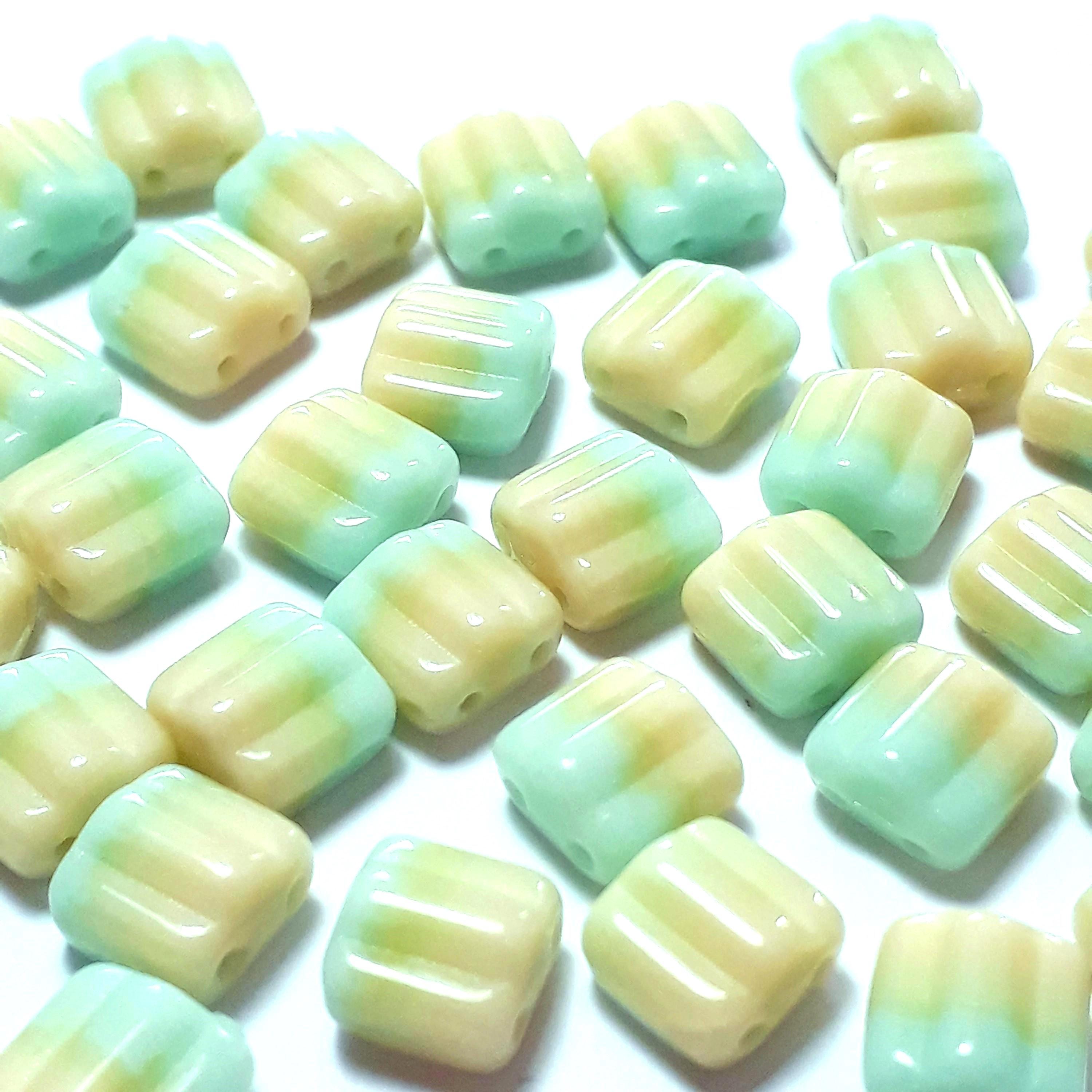 2-Hole Green & Yellow Czech Glass Square 6mm - 20pcs