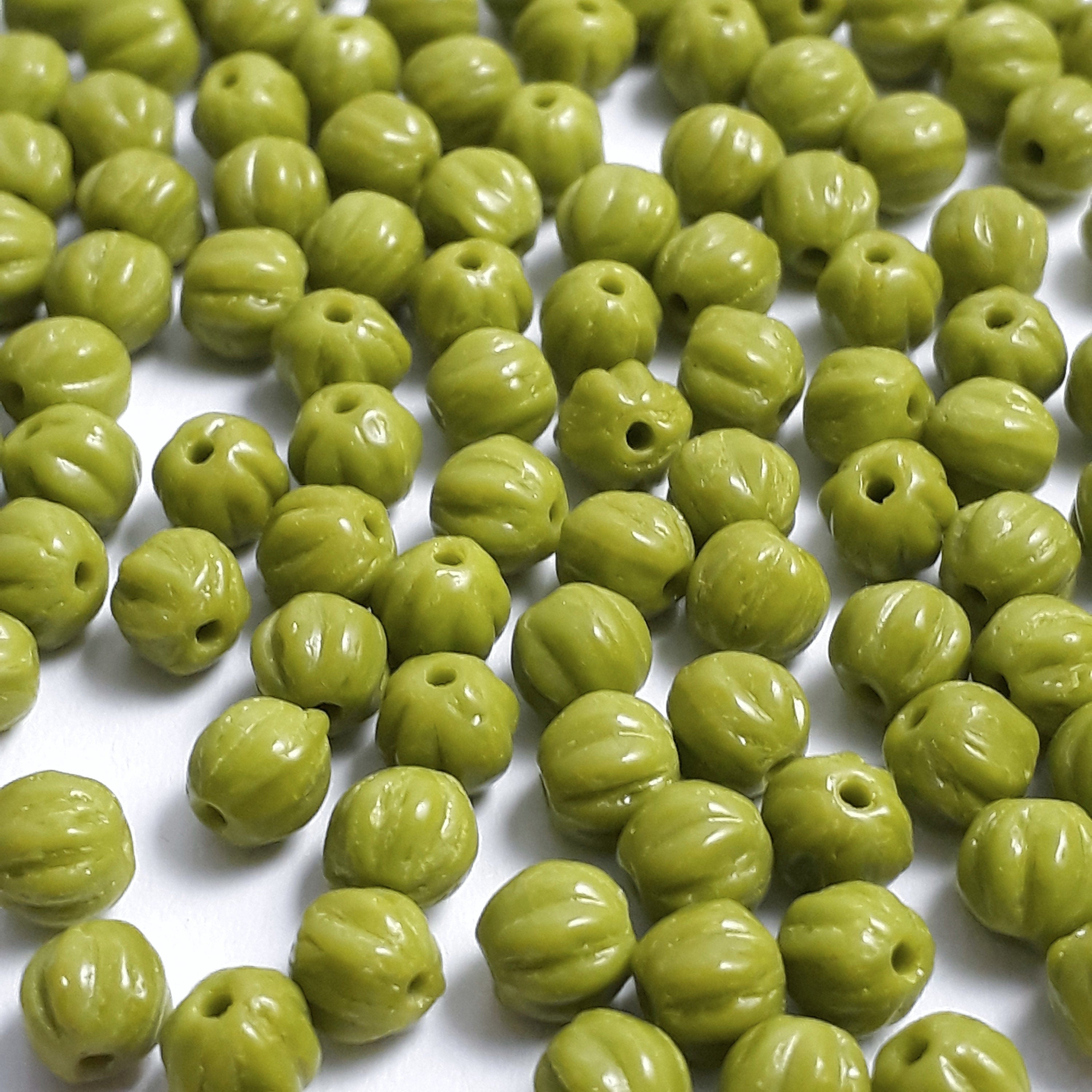 Apple Green Fluted Czech Glass Round 4mm - 40pcs