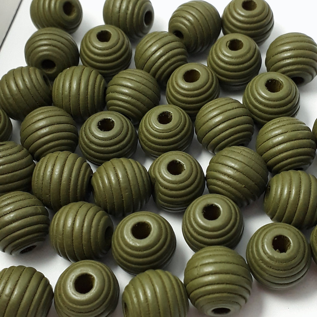 Khaki Green Wood Fluted Oval 12x11mm - 10pcs