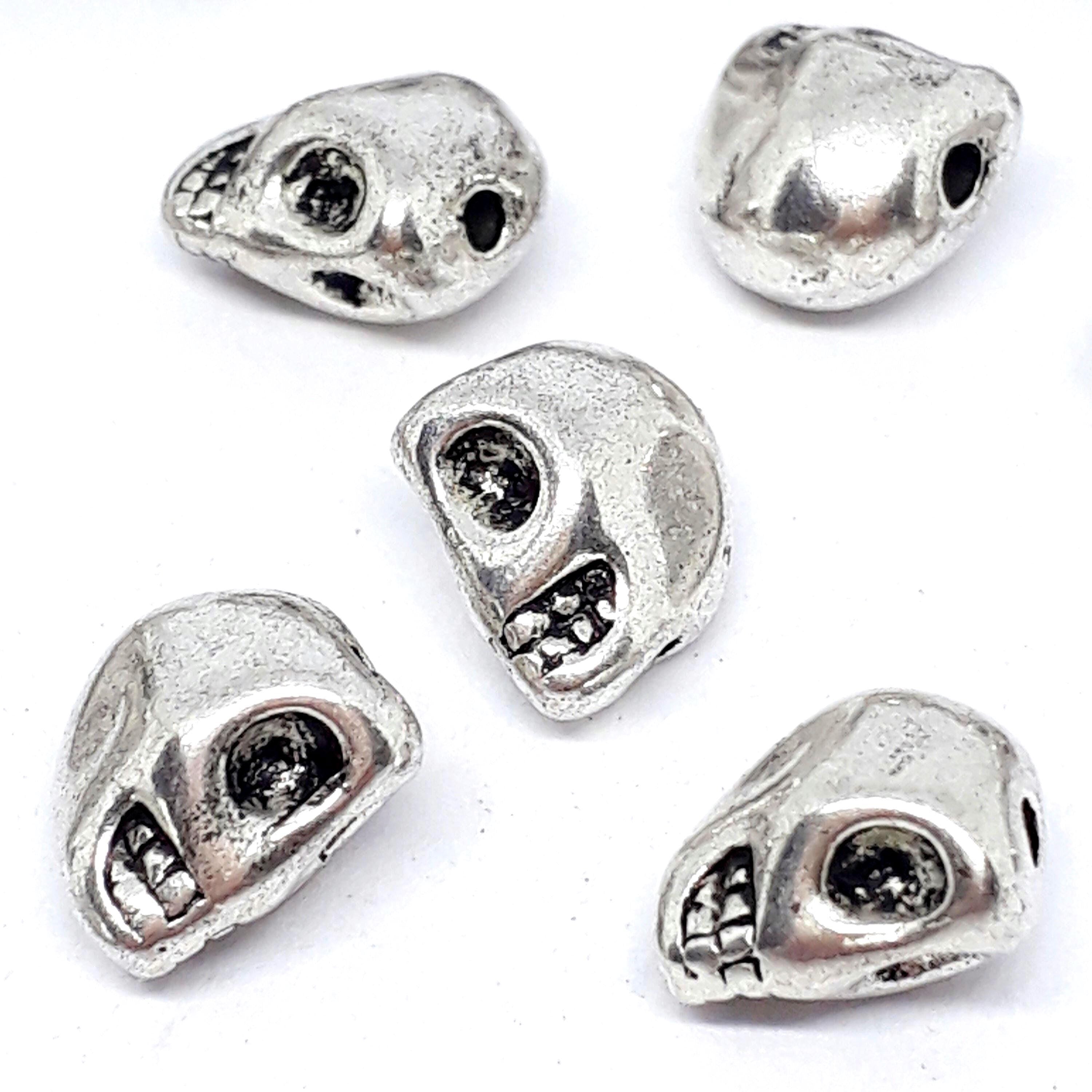 Small Skull Antique Silver 8x6mm - 10pcs