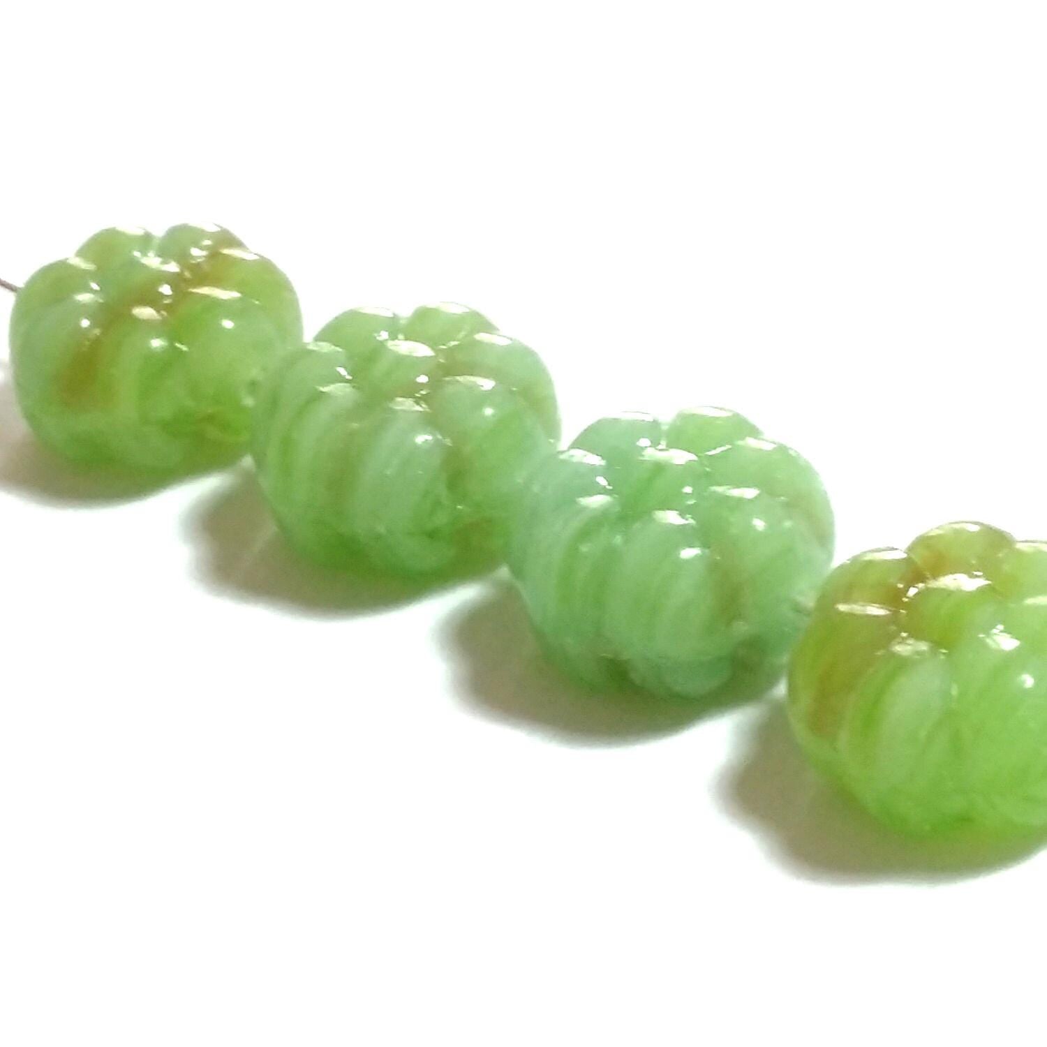 Hawaiian Flower Green & Brown Czech Glass 12mm - 10pcs