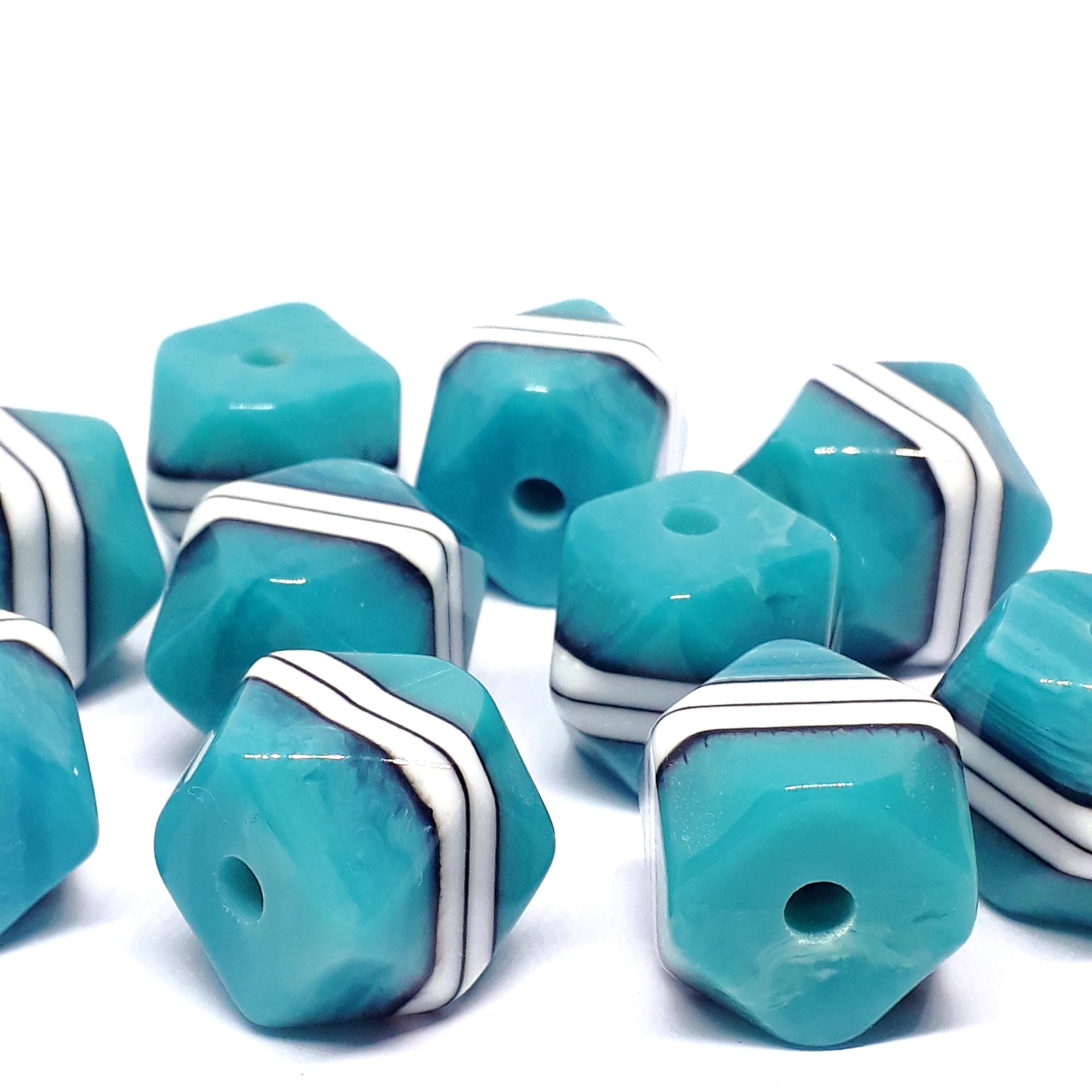 Turquoise Striped Faceted Cube Resin 15mm - 2pcs