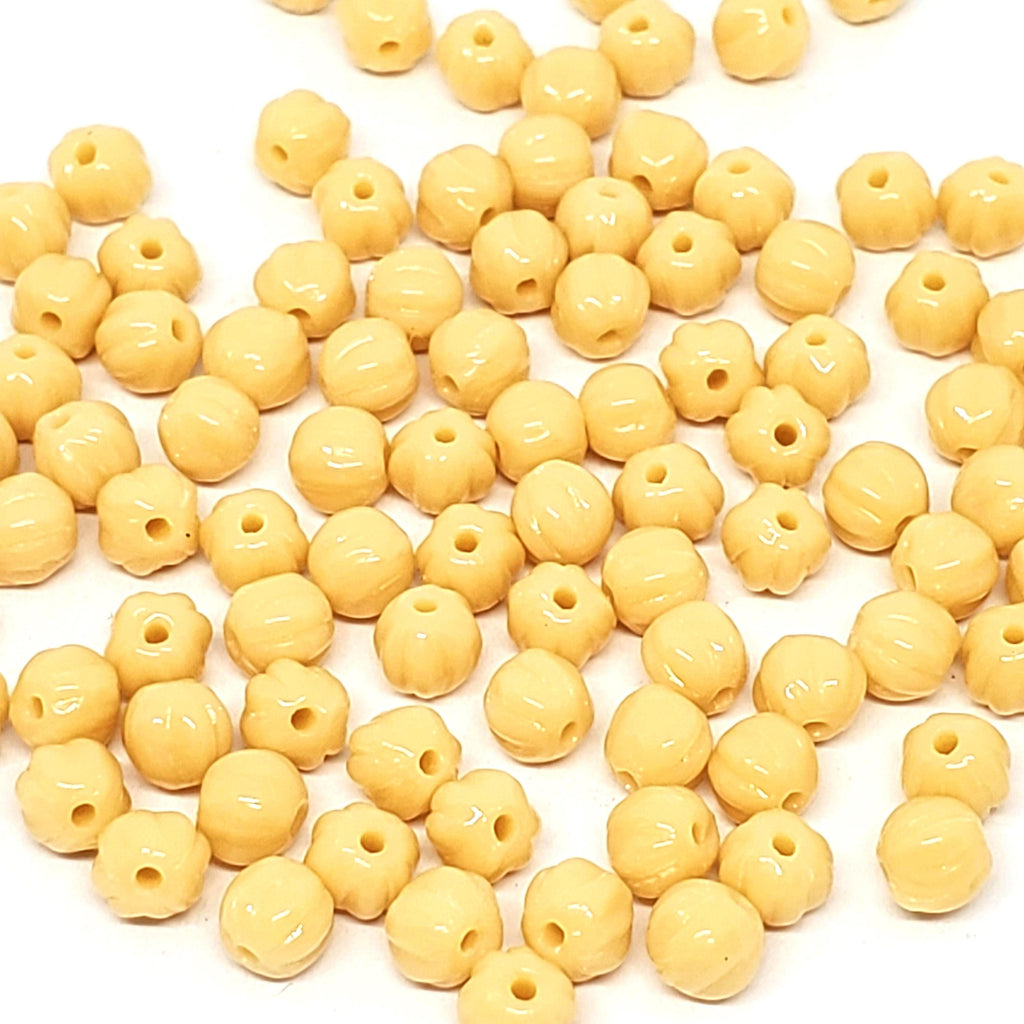 Opaque Beige Round Fluted Czech Glass 4mm - 40pcs