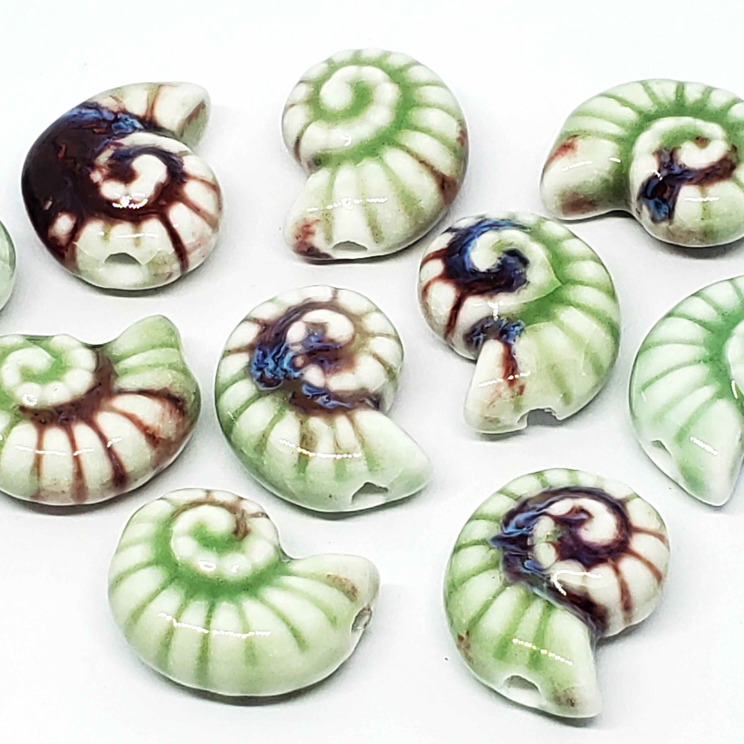 Seashell Chunky Glazed Ceramic Light Green Multicolour 21x17mm - 2pcs