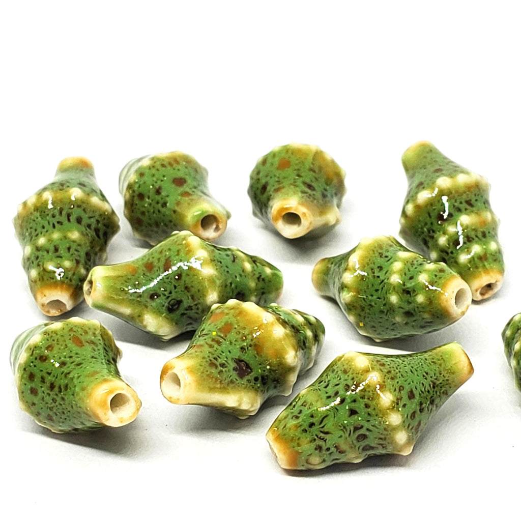 Green Shell Glazed Ceramic 20x11mm - 2pcs