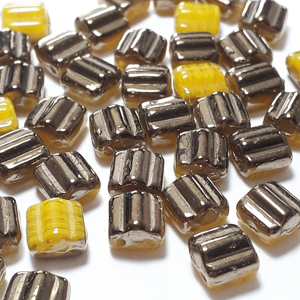 2-Hole Yellow & Bronze Czech Glass Square 6mm - 20pcs
