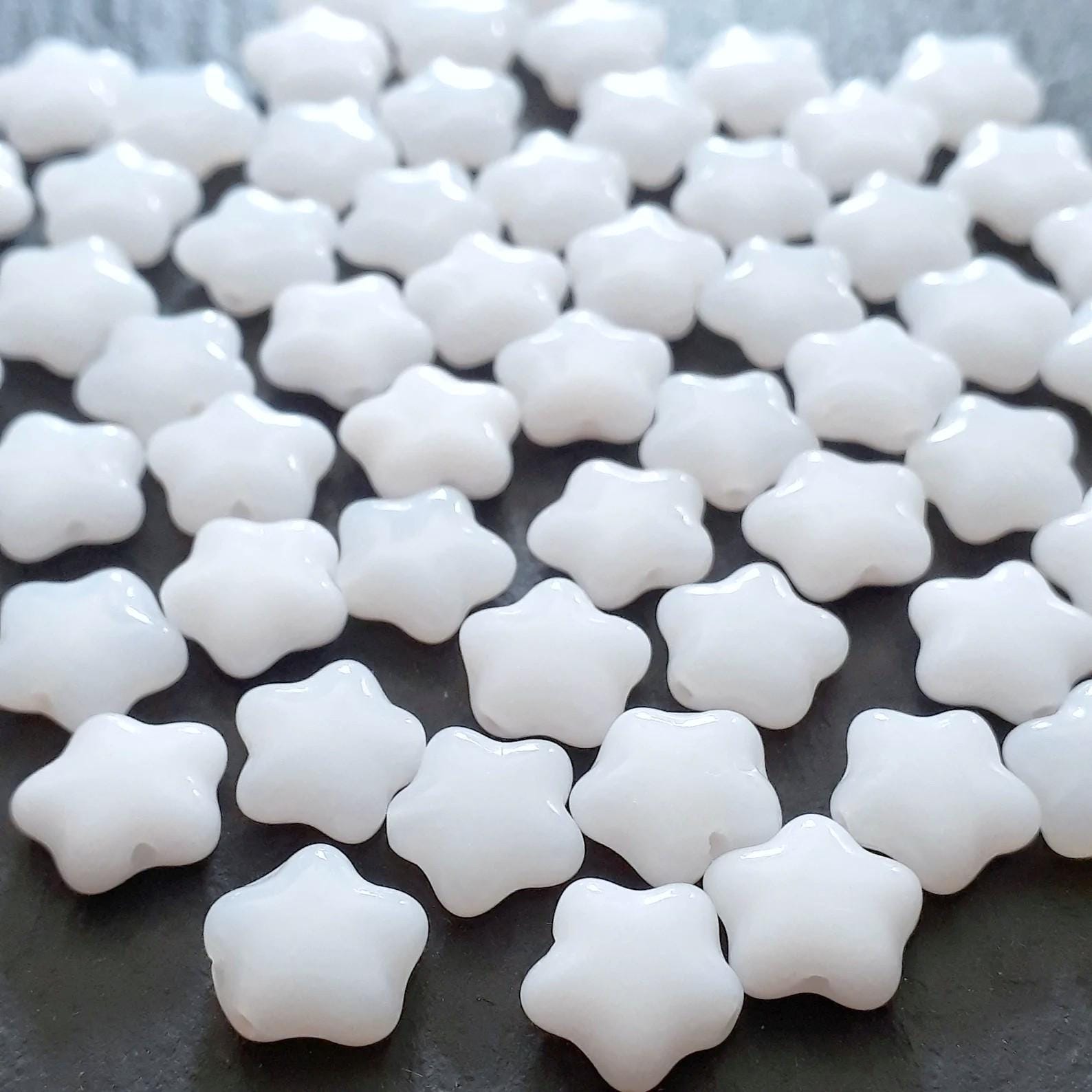 Cloudy White Czech Glass Star 8mm - 20pcs