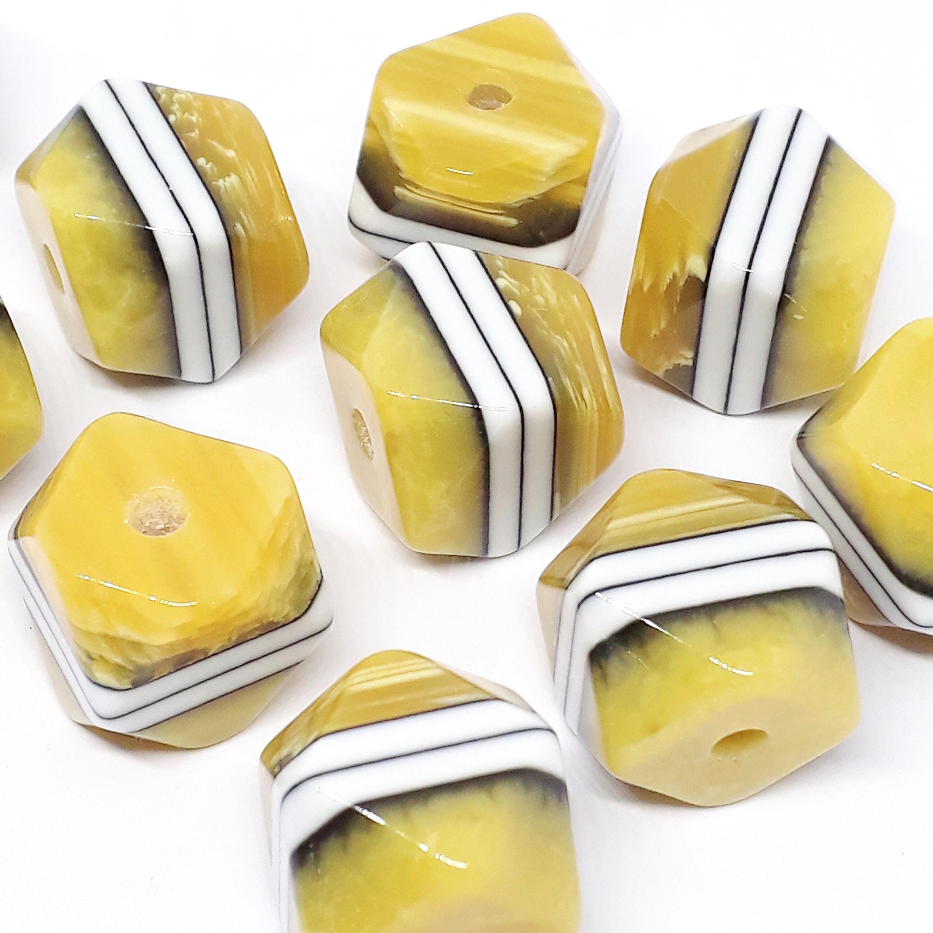 Yellow White Striped Faceted Resin Cube 15mm - 2pcs