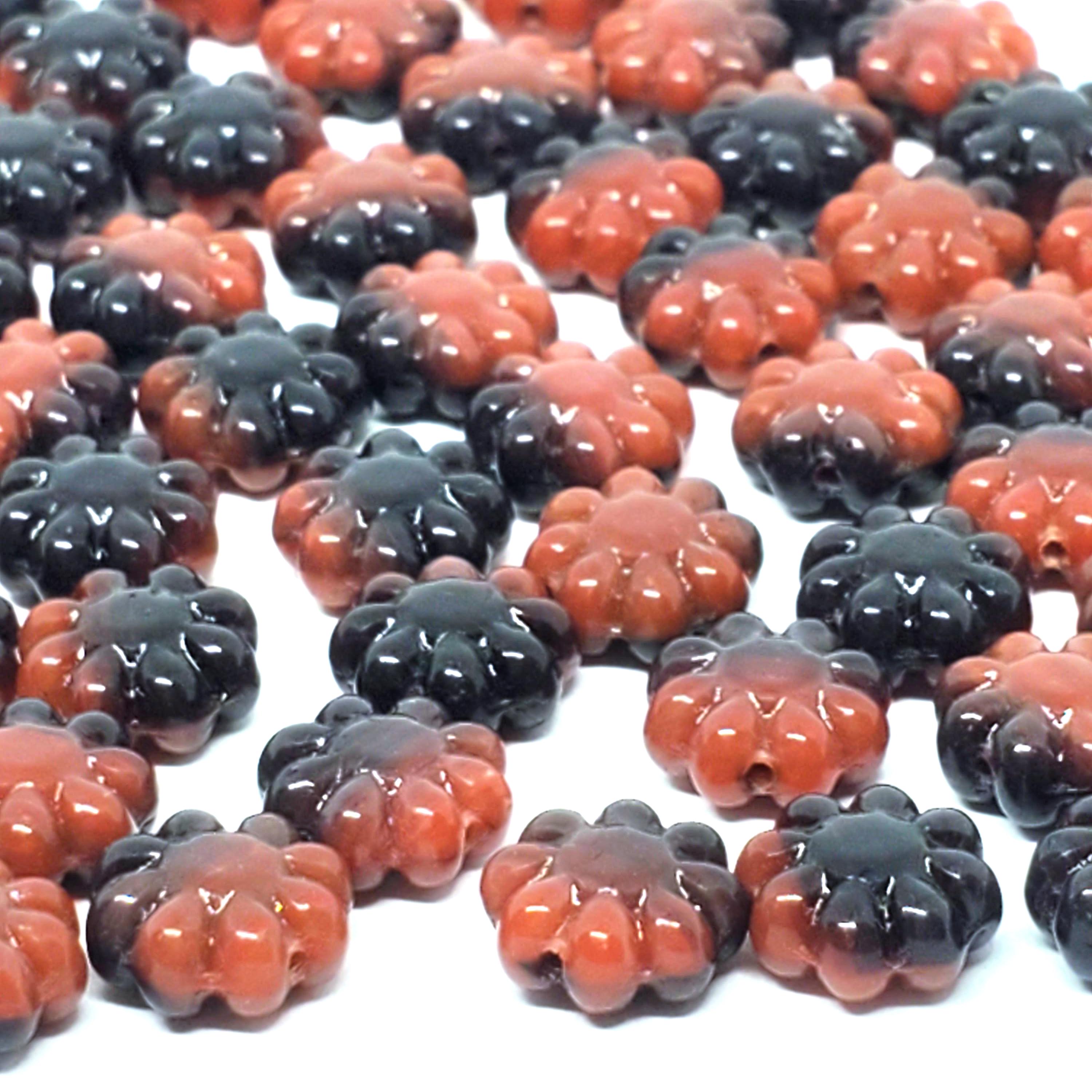 Sienna & Black Czech Glass Hawaiian Flower 9mm - 10pcs