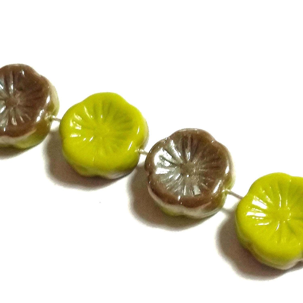 Green Metallic Hawaiian Flower Czech Glass 12mm - 6pcs